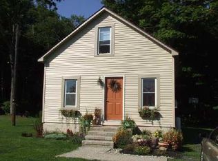 135 County Route 17, Pine Bush, NY 12566