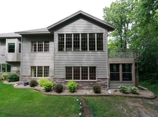 17590 Lancaster Ct, Lakeville, MN 55044