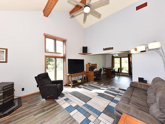 3rd image of 2975 Bogey LANE