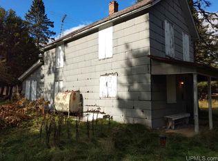 38941 Jacobs St, Lake Linden, MI 49945