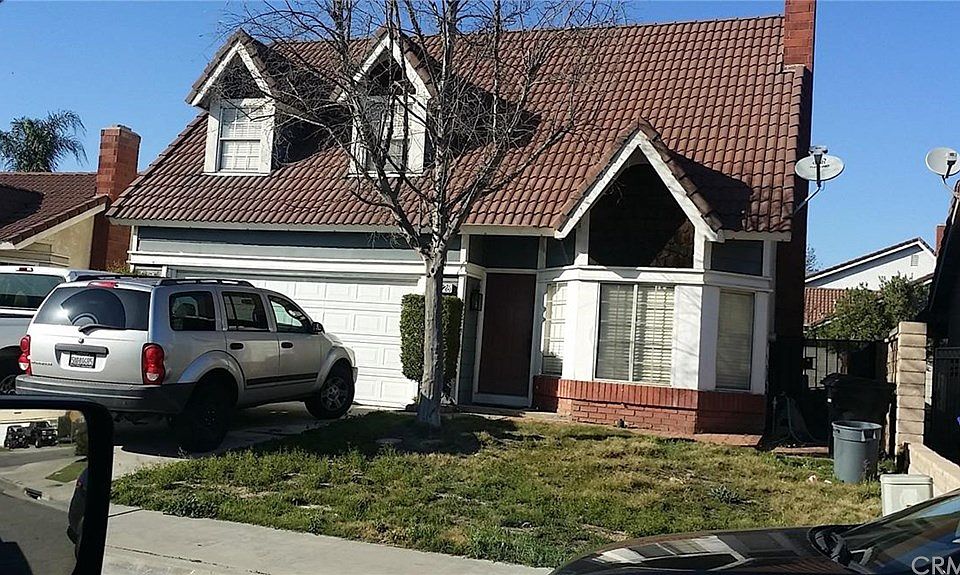 1st image of 14028 Woodland Dr