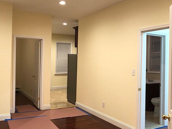 5th image of 340 Taylor Ave #2