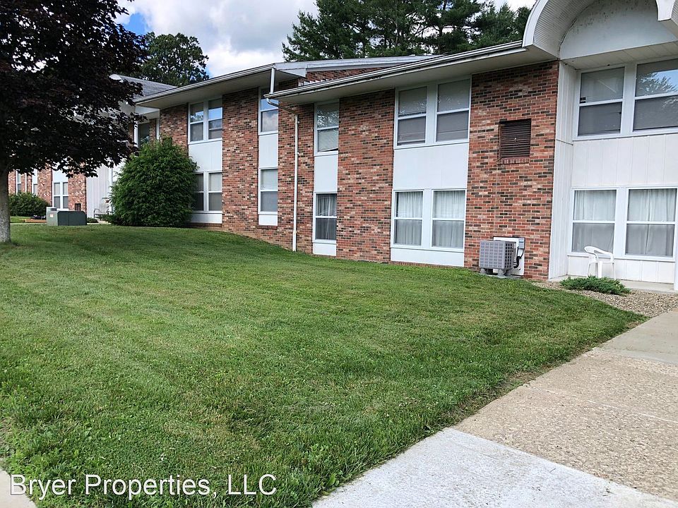 1st image of 107 Skyview Dr APT 6