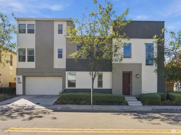 5892 Beechwood Loop, Dublin, CA 94568