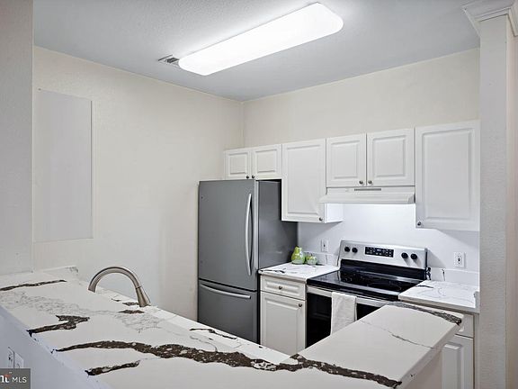 2nd image of 3009 Nicosh Cir Unit 4205