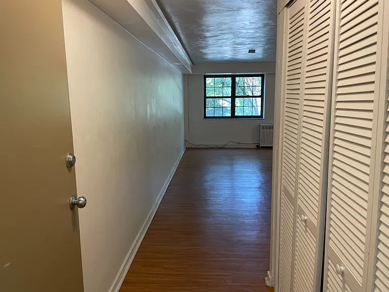 5424 Fifth Ave — Photo 36