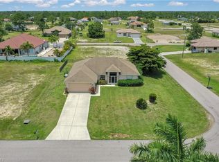 2413 NW 27th Ter, Cape Coral, FL 33993