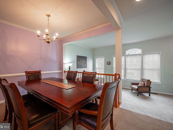 3rd image of 9618 Potters Hill Cir
