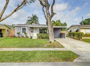 5301 NE 2nd Ter, Oakland Park, FL 33334