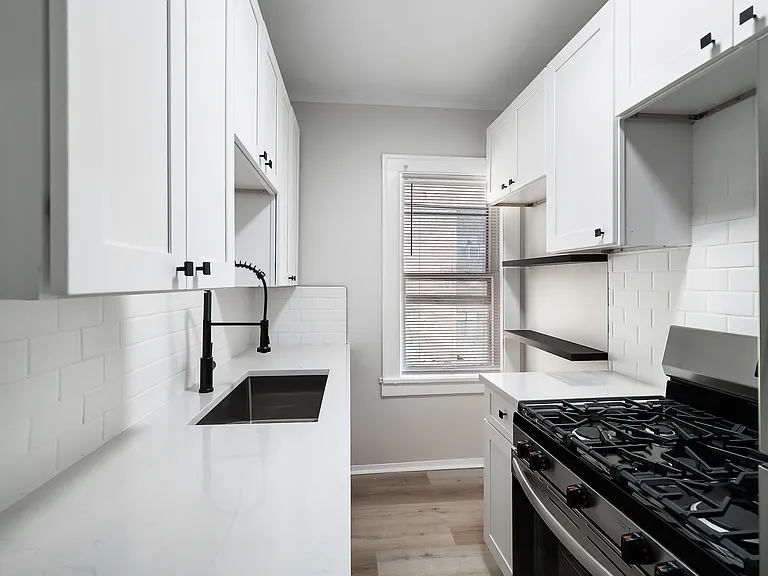 2373 Euclid Heights Blvd #4 — Photo 27