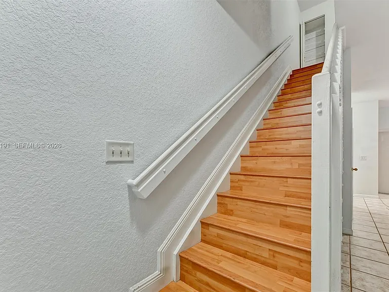 3897 Tree Top Dr — Photo 22