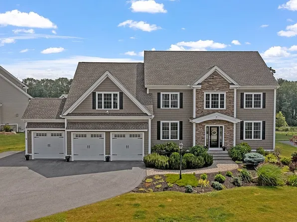 7 Hunters Ridge Way, Hopkinton, MA 01748