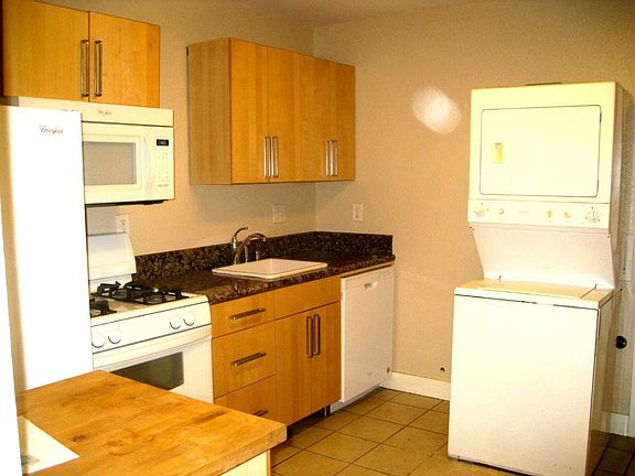 5th image of 1217 G St APT B