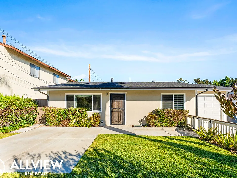 2550 Santa Ana Ave