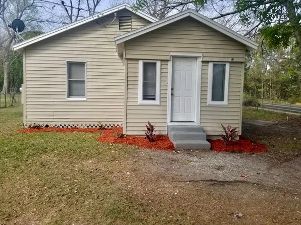 1098 Woodstock Ave, Jacksonville, FL 32254