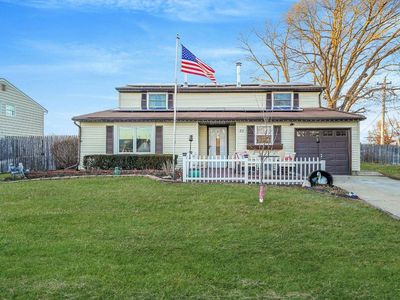31 Monterey Lane, Centereach, NY, 11720