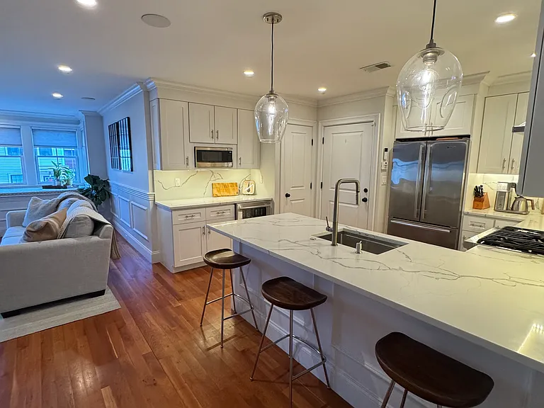 49 L St #2 — Photo 8