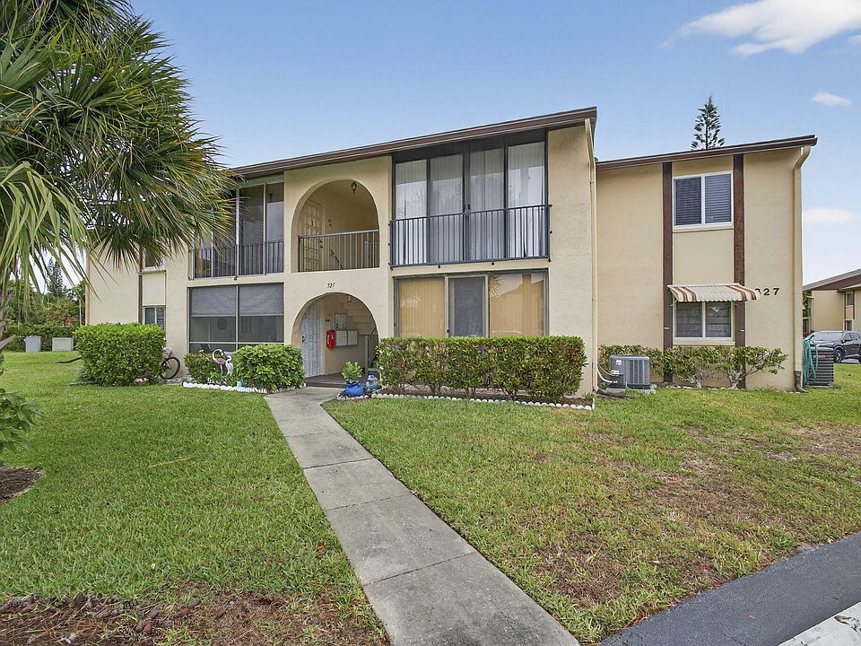 1st image of 327 Pine Ridge Circle #A-1