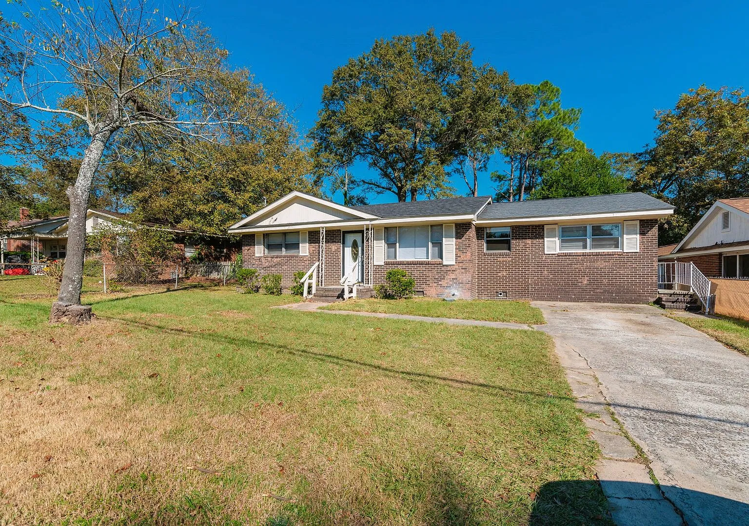 3 bed/2 bath house for rent in Fleming Heights, with fully fenced in back & front yard! — Photo 4