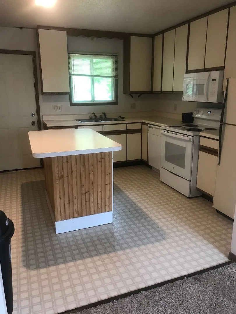 3108 West St — Photo 3