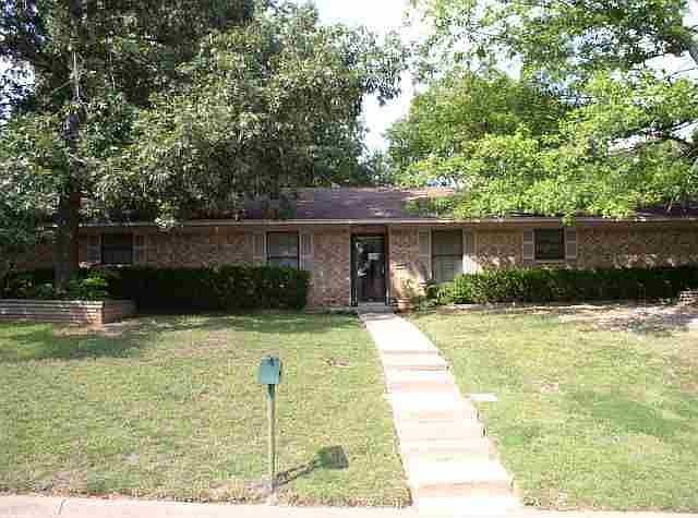1st image of 1501 Grayson Dr