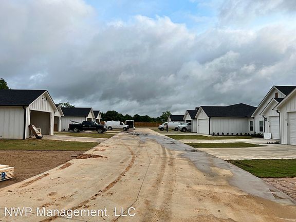 2nd image of 16707 Highway 64 E #3
