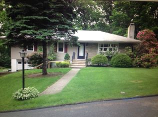 22 Lockwood Ave, Stanhope, NJ 07874