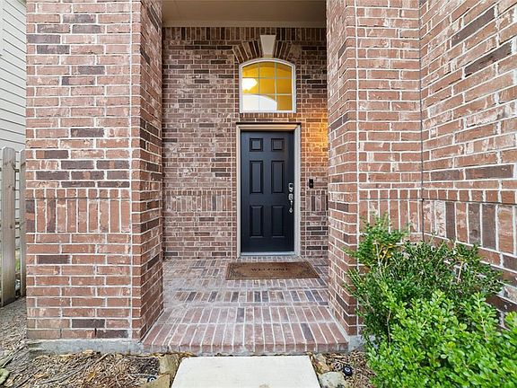 3rd image of 14267 Oro Valley Dr
