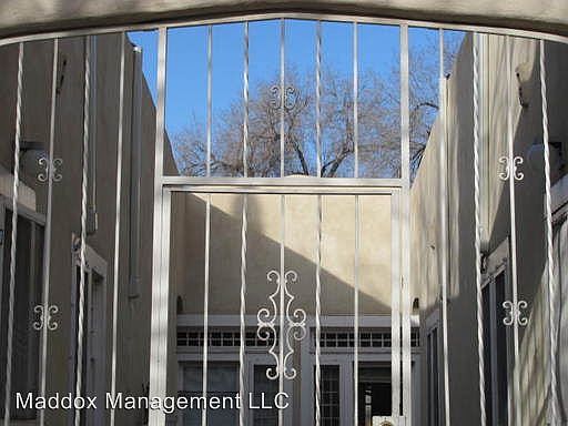 3rd image of 1105 Marquette Ave NW