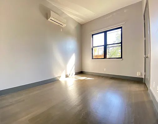 Rented by Triplemint | media 19