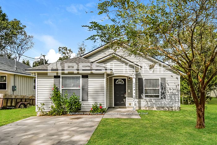 1st image of 420 Avilla Ave