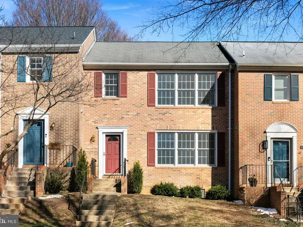 27 N Oakland St, Arlington, VA 22203