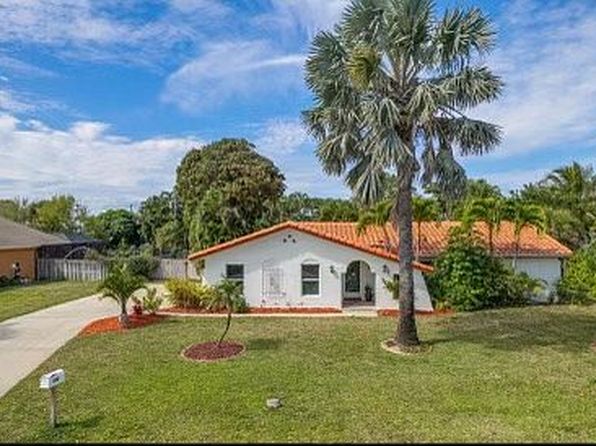 300 S Palm Ave
