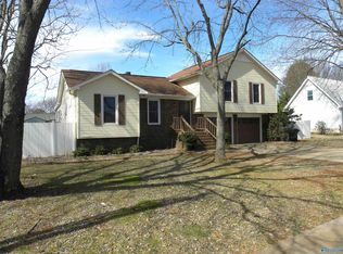 128 Lewis Ln, Madison, AL 35758
