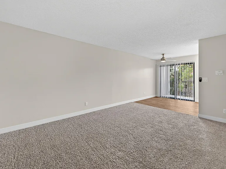 Prado Apartments — Photo 19