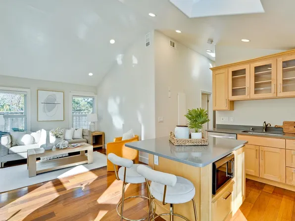 10657 Randy Ln, Cupertino, CA 95014