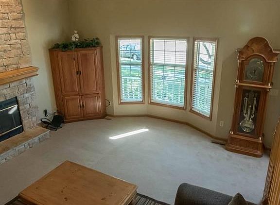 4th image of 501 NE Station Dr