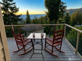 6760 Forest Ridge Dr, Wenatchee, WA 98801