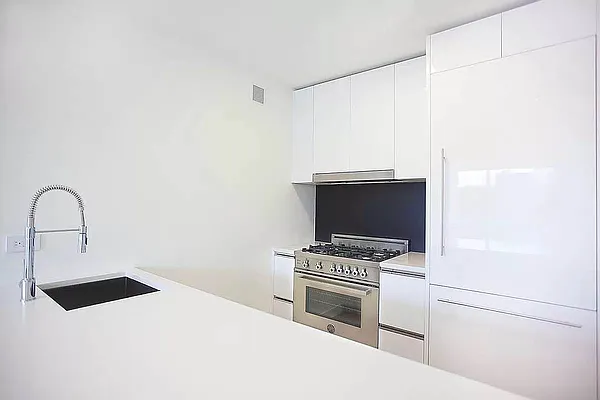 Rented by Park River | media 14