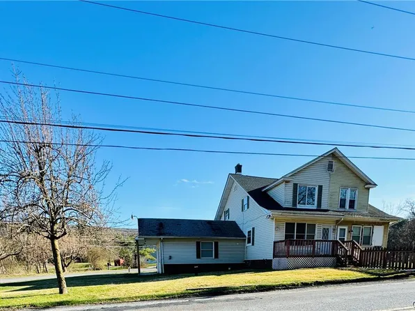 3809 Fireline Rd, Palmerton, PA 18071