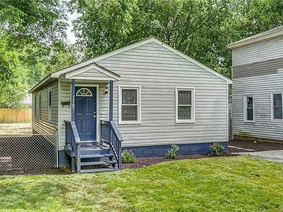 3rd image of 1707 Mechanicsville Tpke
