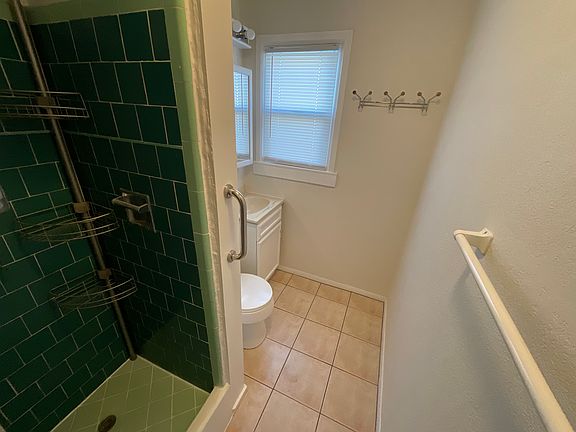 5th image of 1033 H St #1033.5