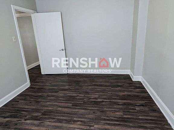 5th image of 3208 Hardin Ave