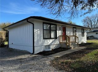 35009 S Stevens Point Rd, Archie, MO 64725