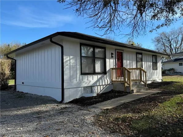 35009 S Stevens Point Rd, Archie, MO 64725