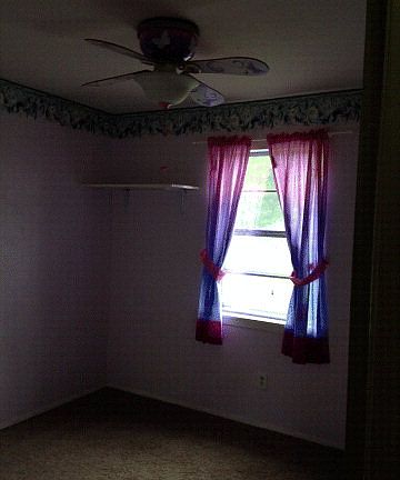 3rd image of 107 Lorraine Pl