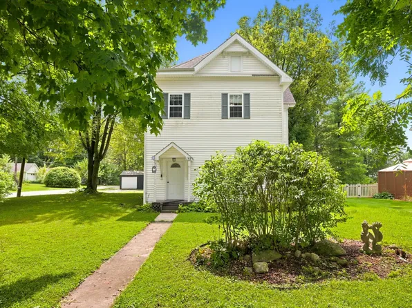 133 E Broad St, Spiceland, IN 47385