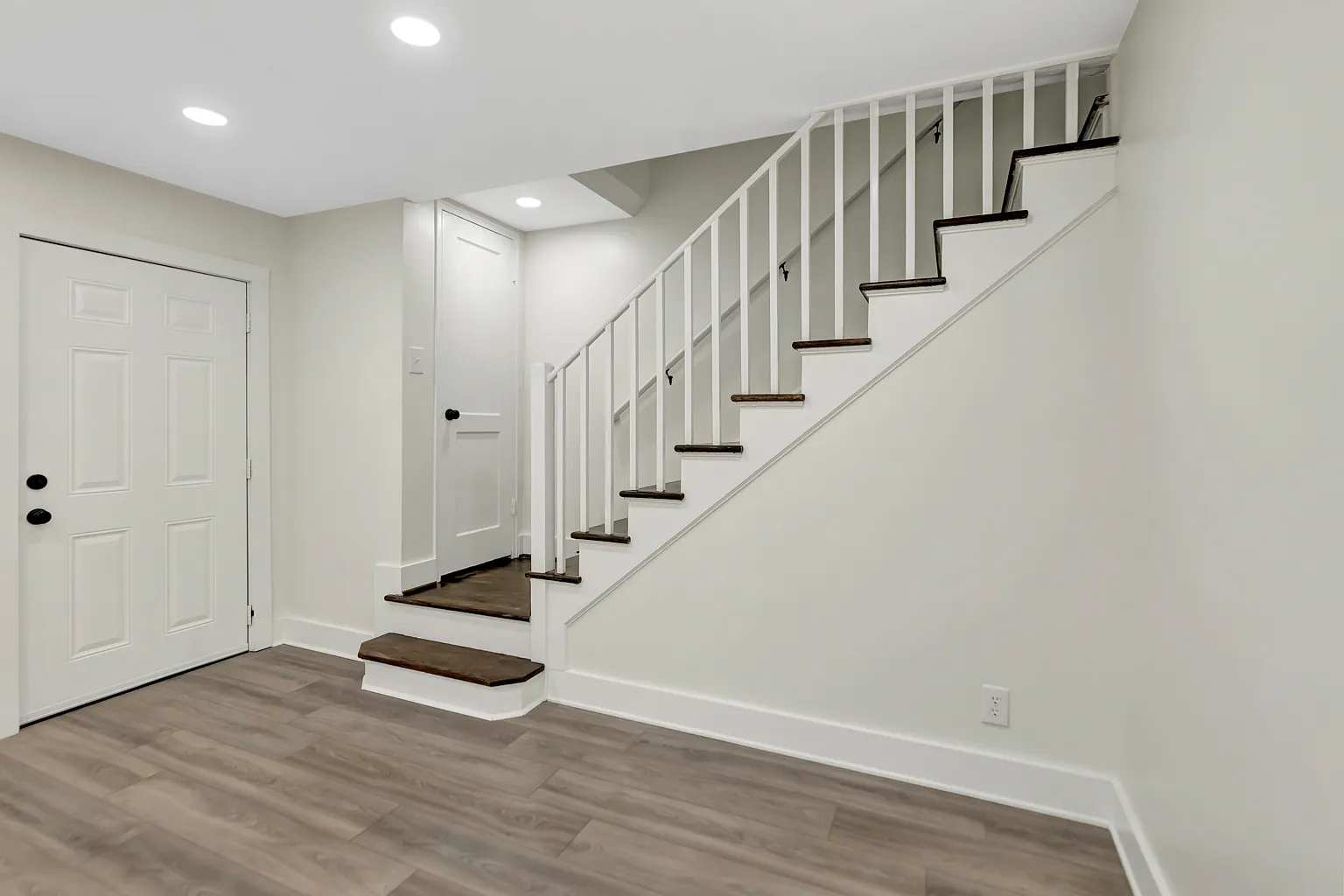 2 bed, 972 sqft, $1,750 — Photo 4
