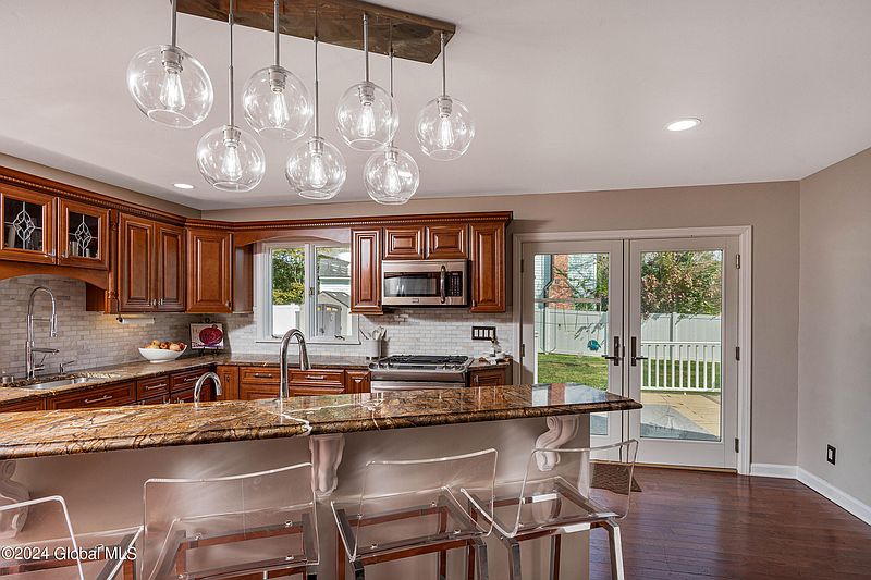 3rd image of 375 McCormack Road