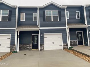 1083 Saylors Pl, Jonesborough, TN 37659